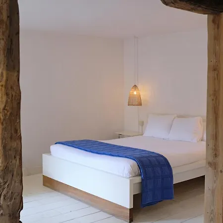 Lägenhet Manarinegi Rurales Aia